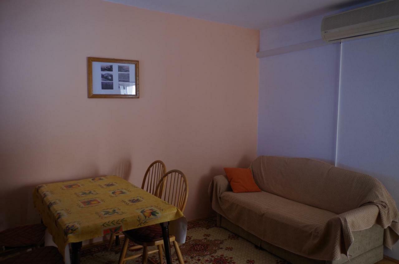 Apartment Lukovo - Puskaric エクステリア 写真